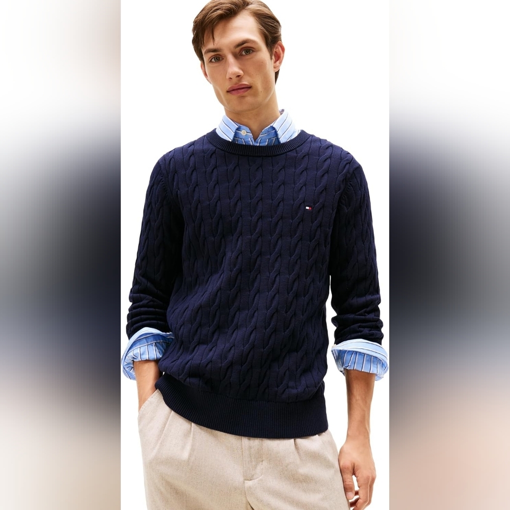 ** NEW SEALED BAG ** Tommy Hilfiger Men's Cable Knit Crewneck Sweater - Size S